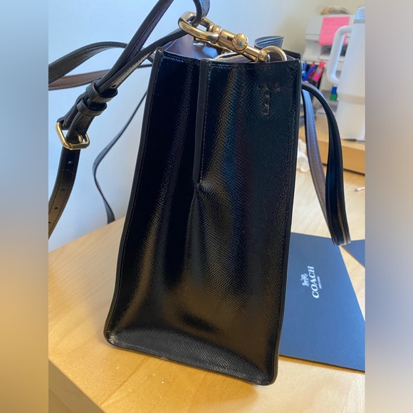 Coach Charlie Medium Carryall - Polished Black Leather Shiny - Picture 7 of 8